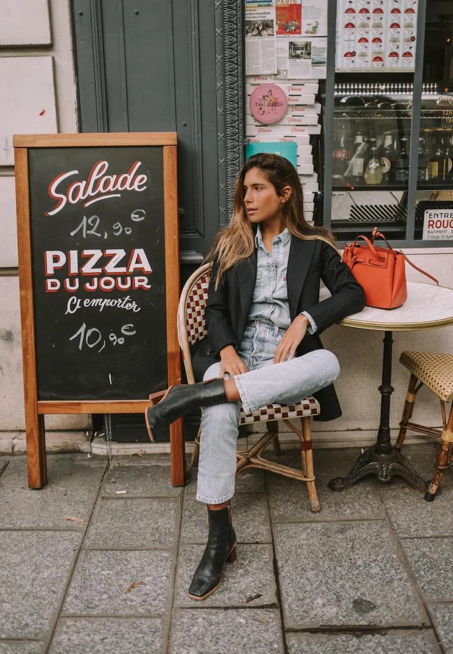 Alohas - West in Black Vintage