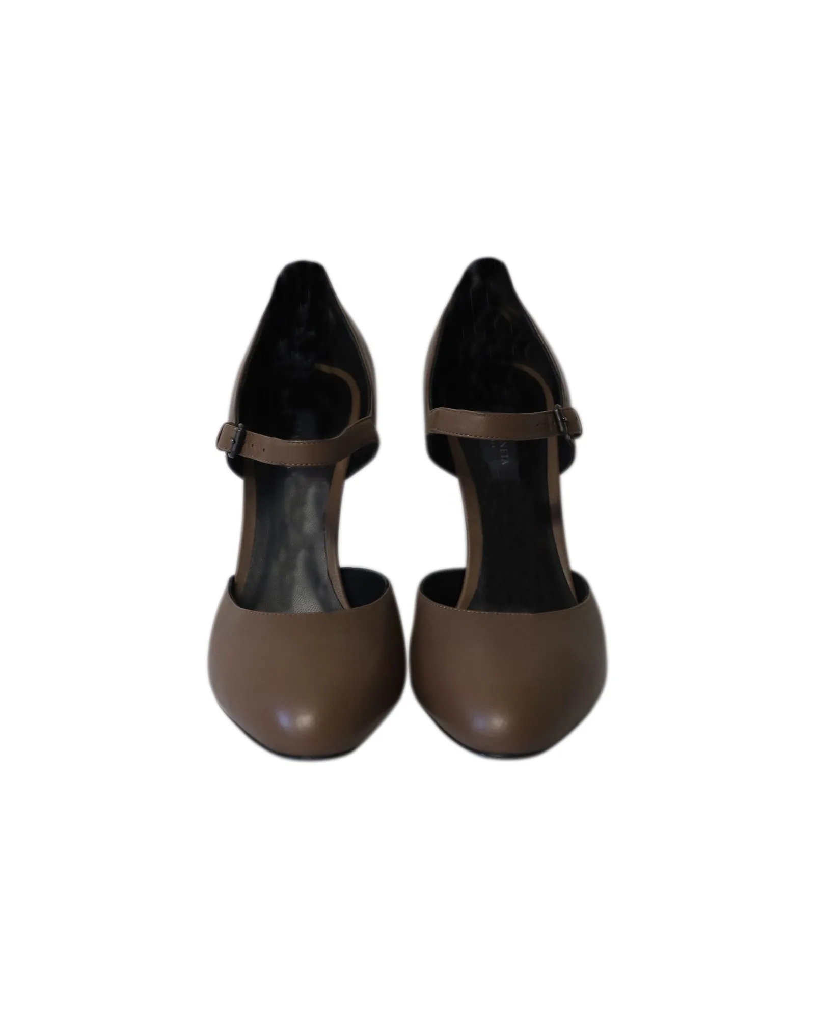 Bottega Veneta Mary Jane Pumps in Brown Lambskin Leather