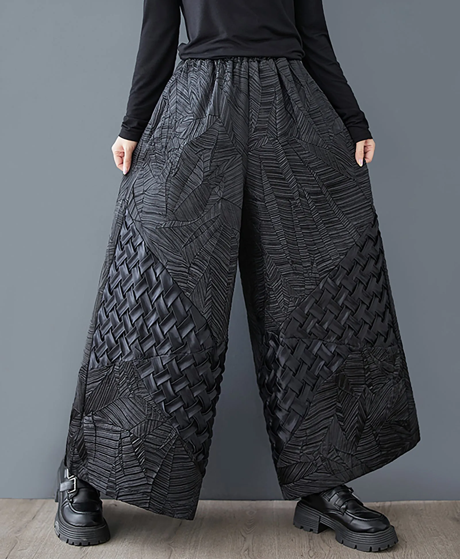 Elastic Textured Wide Leg Pants