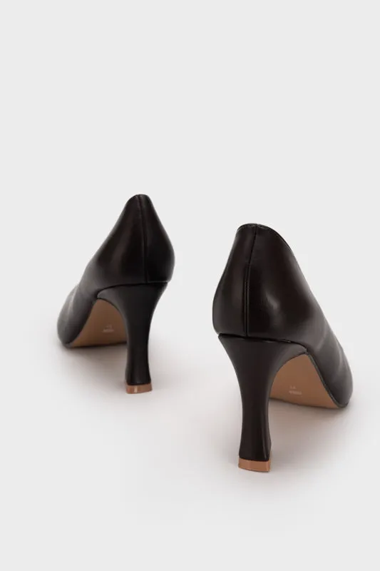 HEELED PUMP