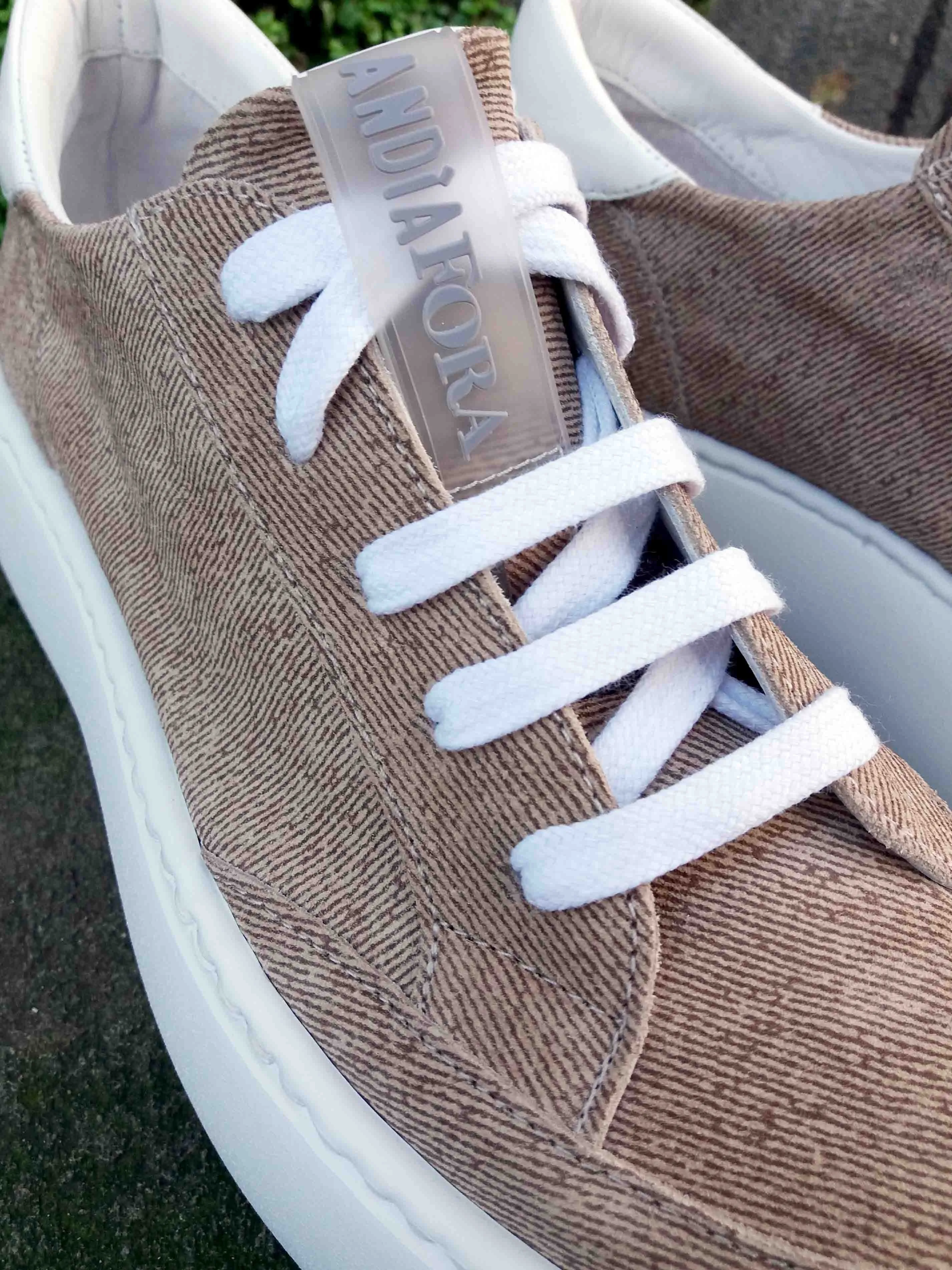 'Izar' Suede-Jeans Lace Up Sneakers - Beige