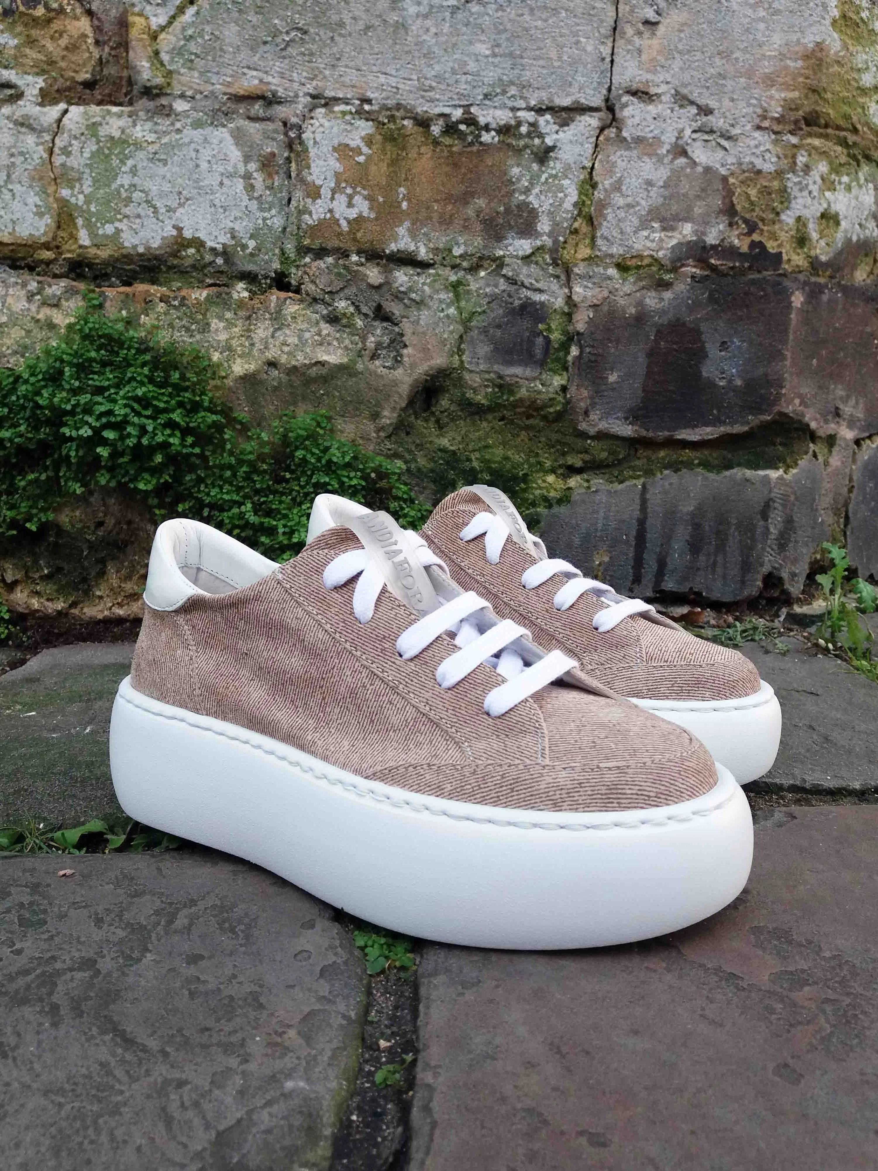 'Izar' Suede-Jeans Lace Up Sneakers - Beige