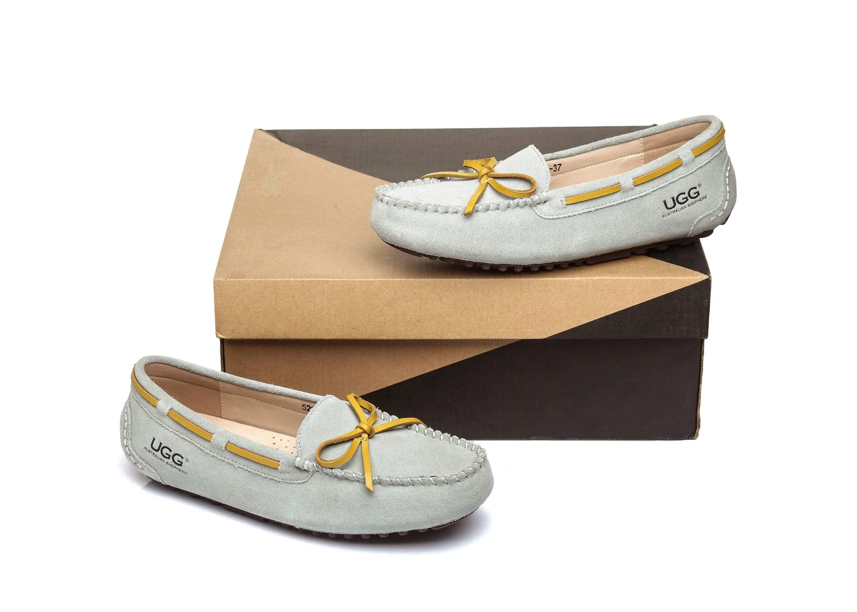 Mino Moccasin Flat