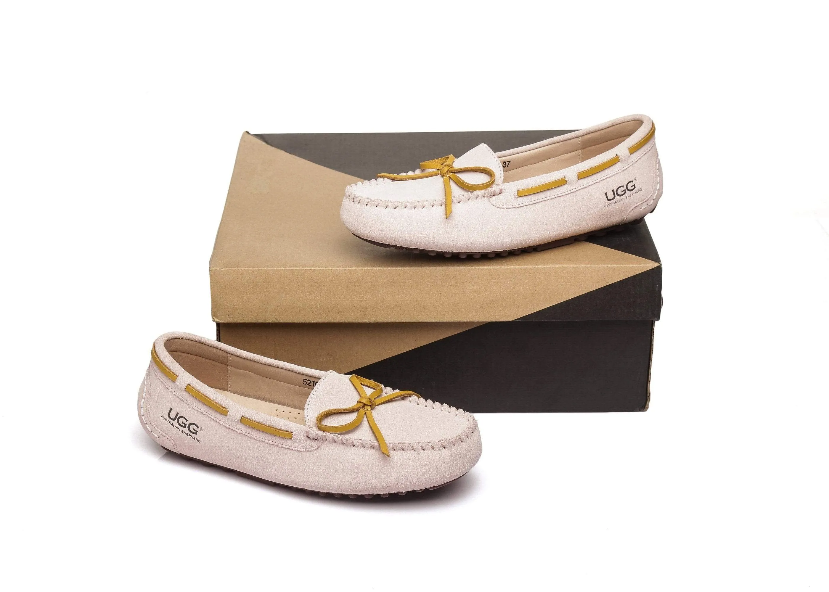 Mino Moccasin Flat