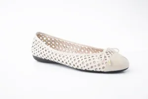 PAUL MAYER - BRANDY - SIZE 10 - PATENT MARFIL NAPPA MARFIL