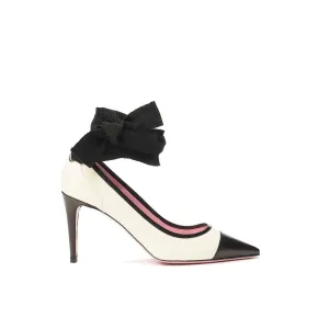 Ribbon Tie Pump