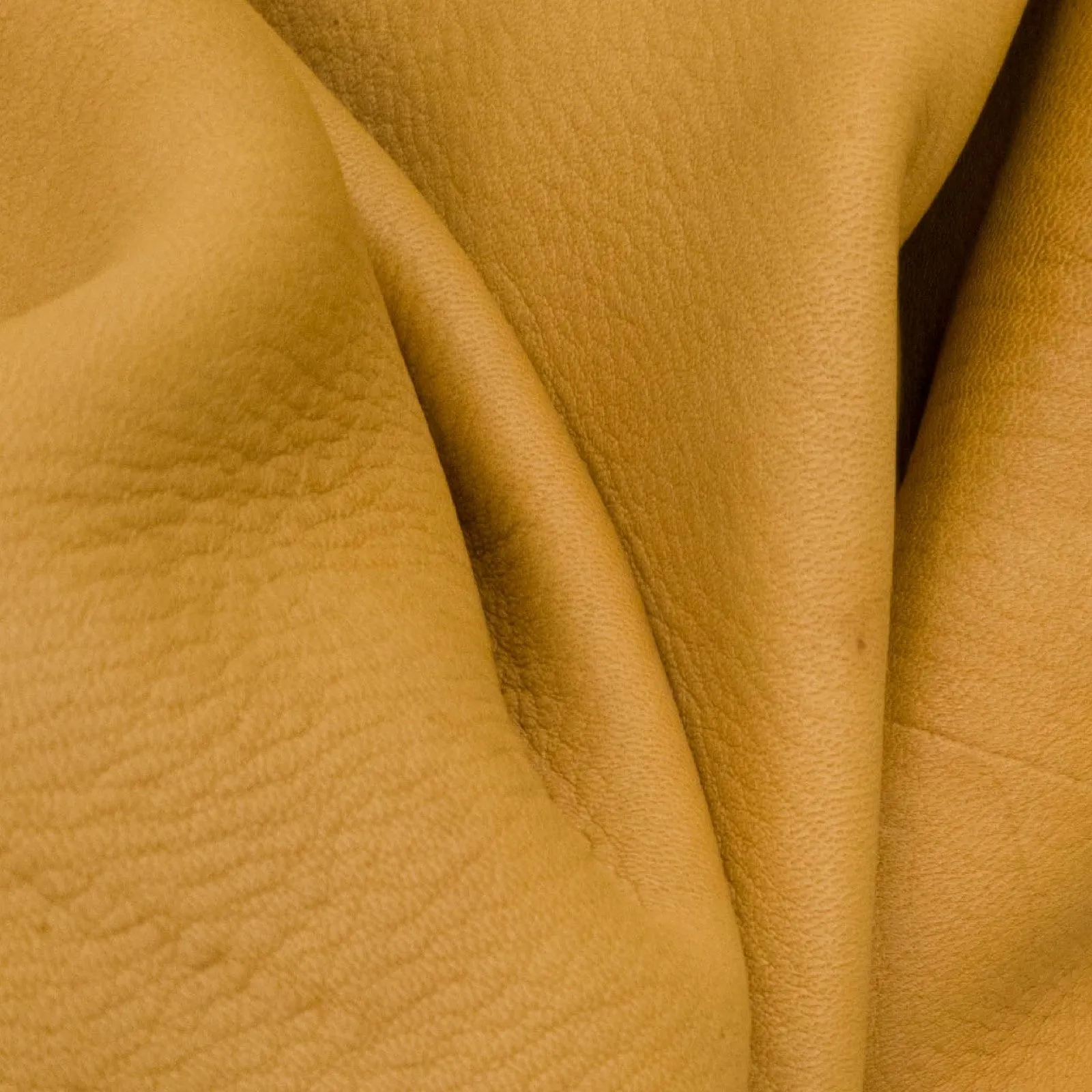 Saddle, 3-5 oz, 8-16 SF, Colorado Buckskin Deer Hides