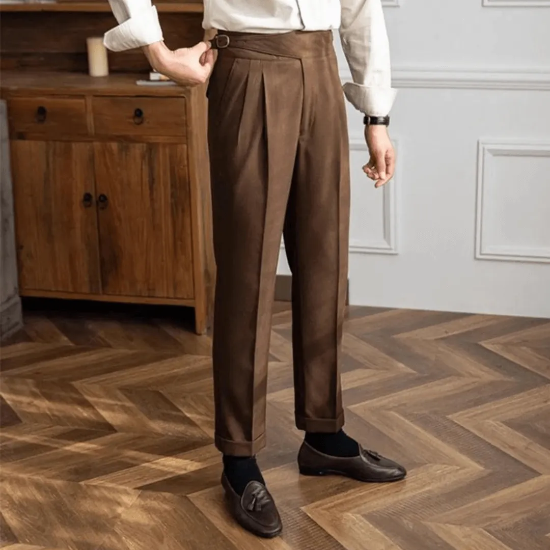 Women's Straight Leg Pleated Trousers